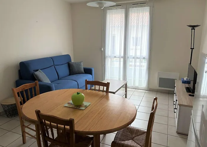 4 Personnes - Parking Inclus - Fr-1-738-54 Apartmán *