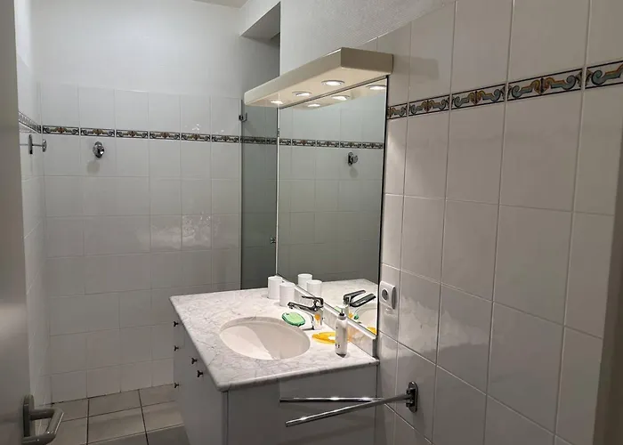 4 Personnes - Parking Inclus - Fr-1-738-54